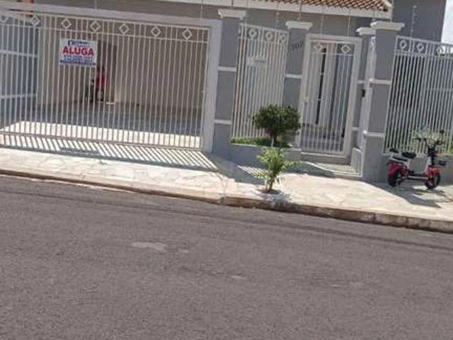 Casa / Sobrado para Venda em Ourinhos/SP Jardim América 3 Quartos