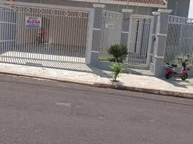 Casa / Sobrado para Venda em Ourinhos/SP Jardim América 3 Quartos