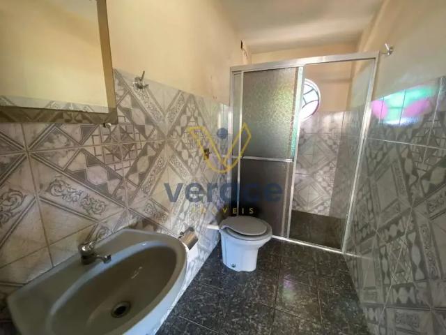 Casa / Sobrado para Venda em Ouro Branco/MG Centro 4 Quartos