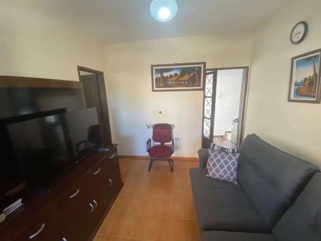 Casa / Sobrado para Venda em Ouro Branco/MG Centro 6 Quartos