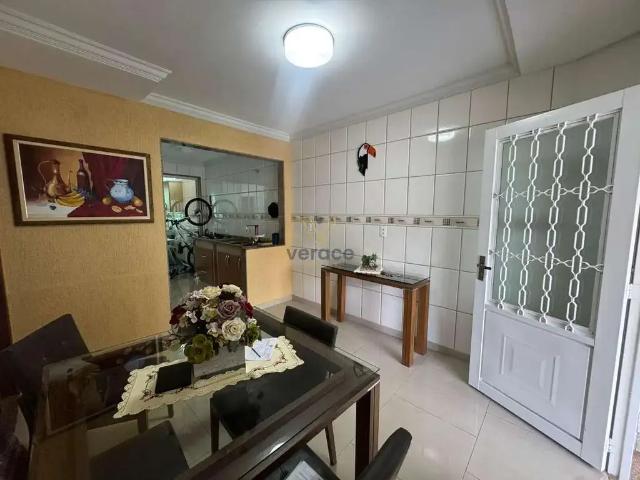 Casa / Sobrado para Venda em Ouro Branco/MG Pioneiros 4 Quartos