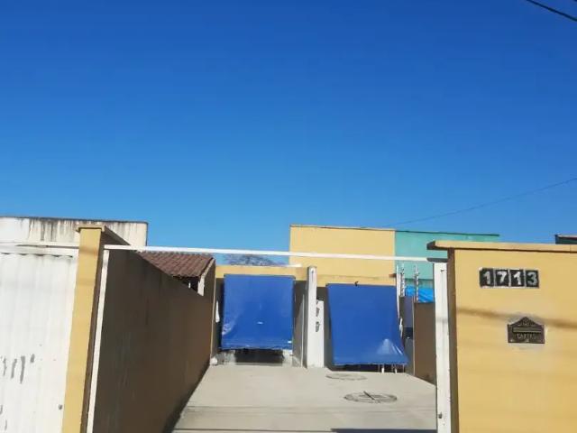 Casa / Sobrado para Venda em Pacatuba/CE Monguba 2 Quartos