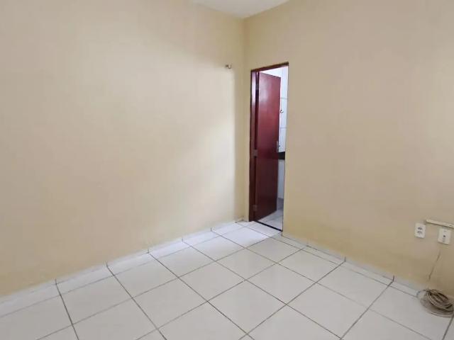 Casa / Sobrado para Venda em Pacatuba/CE Centro 2 Quartos