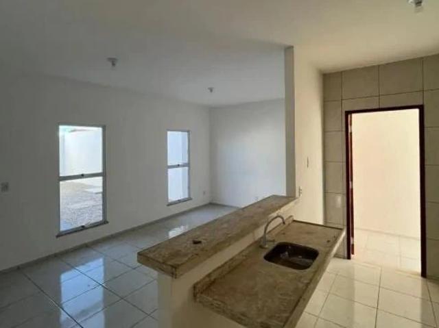 Casa / Sobrado para Venda em Pacatuba/CE Senador Carlos Jereissati 3 Quartos