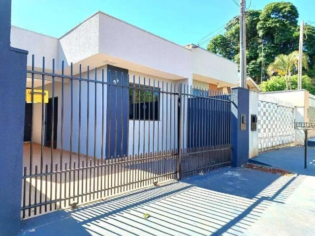 Casa / Sobrado para Venda em Paiçandu/PR Centro 2 Quartos