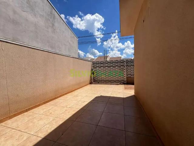 Casa / Sobrado para Venda em Paiçandu/PR Residencial Cidade Jardim 2 Quartos