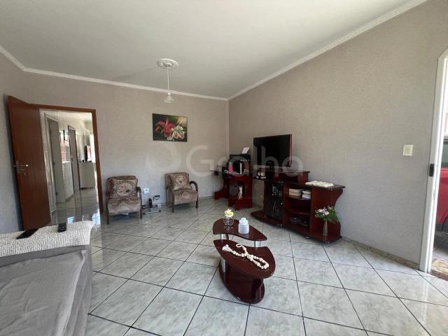 Casa / Sobrado para Venda em Palhoça/SC Centro 3 Quartos