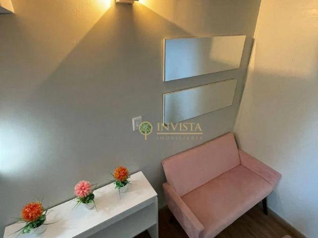 Casa / Sobrado para Venda em Palhoça/SC Centro 4 Quartos