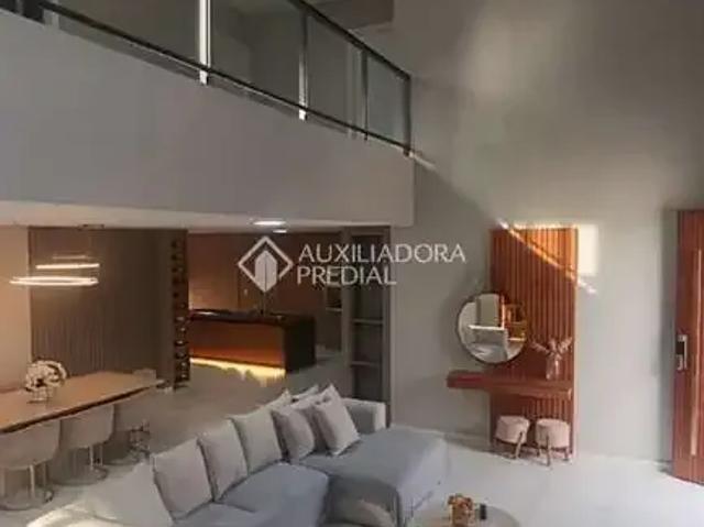 Casa / Sobrado para Venda em Palhoça/SC Centro 4 Quartos