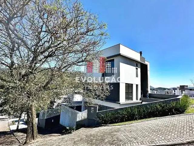 Casa / Sobrado para Venda em Palhoça/SC Cidade Universitária Pedra Branca 4 Quartos