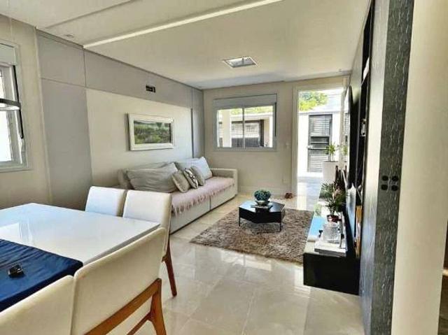 Casa / Sobrado para Venda em Palhoça/SC Alto Aririu 2 Quartos