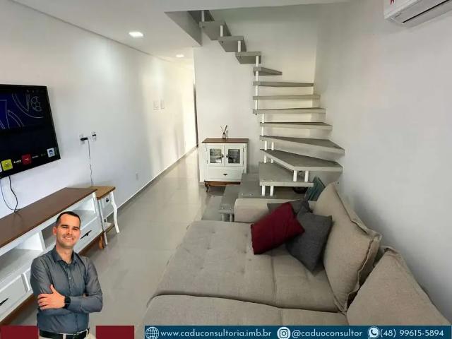 Casa / Sobrado para Venda em Palhoça/SC Aririú da Formiga 2 Quartos
