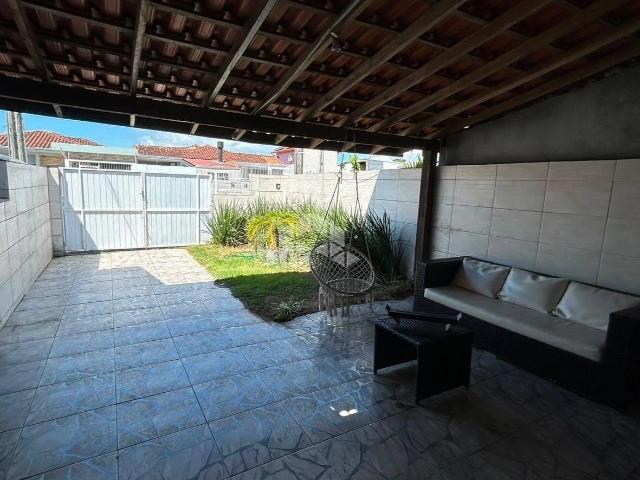 Casa / Sobrado para Venda em Palhoça/SC Aririú da Formiga 2 Quartos