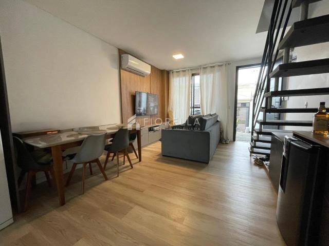 Casa / Sobrado para Venda em Palhoça/SC Aririu 2 Quartos
