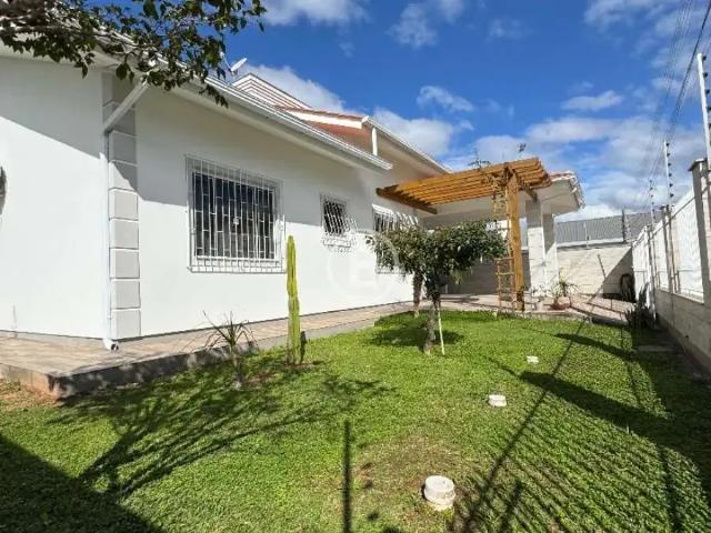 Casa / Sobrado para Venda em Palhoça/SC Aririu 3 Quartos