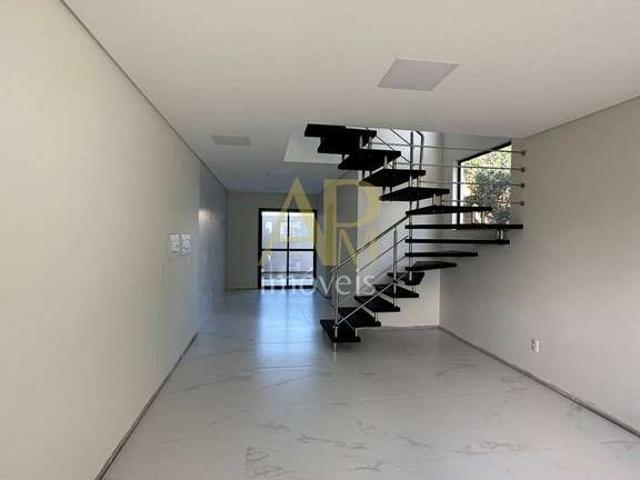 Casa / Sobrado para Venda em Palhoça/SC Aririu 3 Quartos