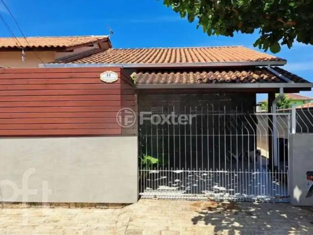 Casa / Sobrado para Venda em Palhoça/SC Barra do Aririú 1 Quartos