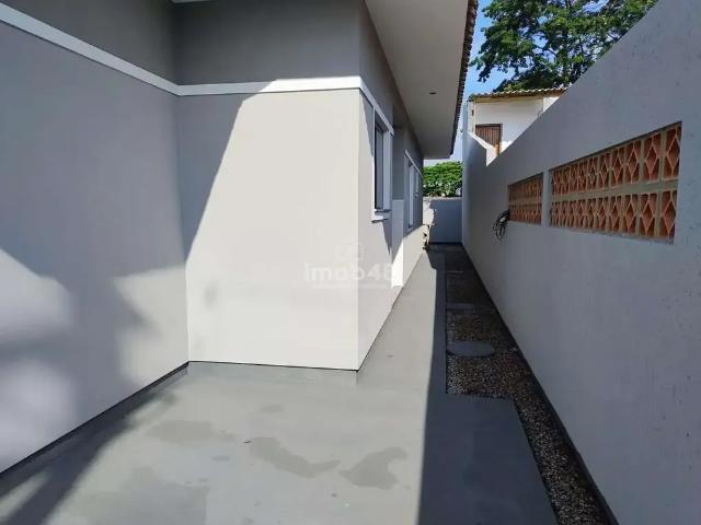 Casa / Sobrado para Venda em Palhoça/SC Barra do Aririú 2 Quartos