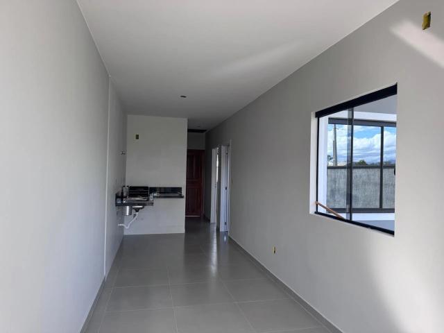 Casa / Sobrado para Venda em Palhoça/SC Barra do Aririú 2 Quartos