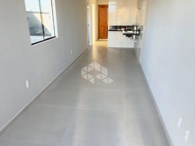 Casa / Sobrado para Venda em Palhoça/SC Barra do Aririú 2 Quartos