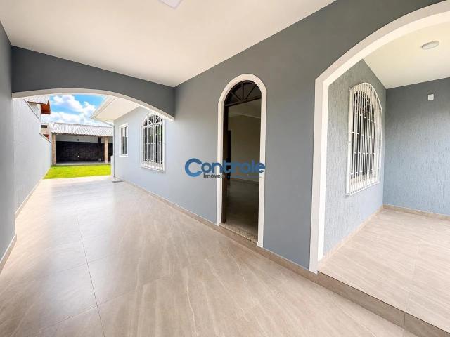 Casa / Sobrado para Venda em Palhoça/SC Barra do Aririú 3 Quartos
