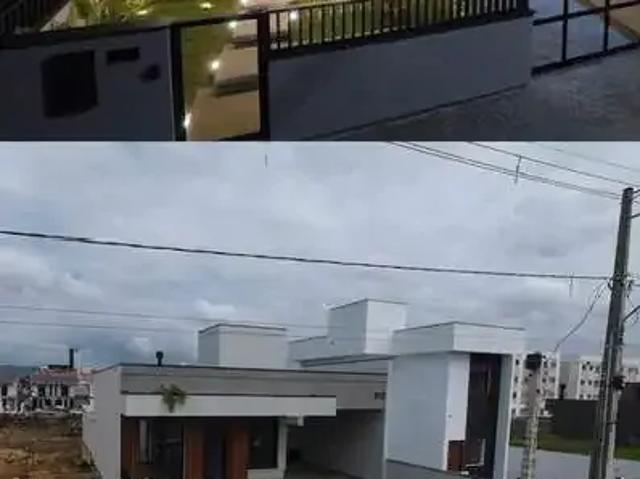 Casa / Sobrado para Venda em Palhoça/SC Barra do Aririú 3 Quartos