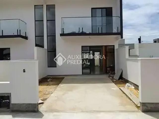 Casa / Sobrado para Venda em Palhoça/SC Barra do Aririú 3 Quartos