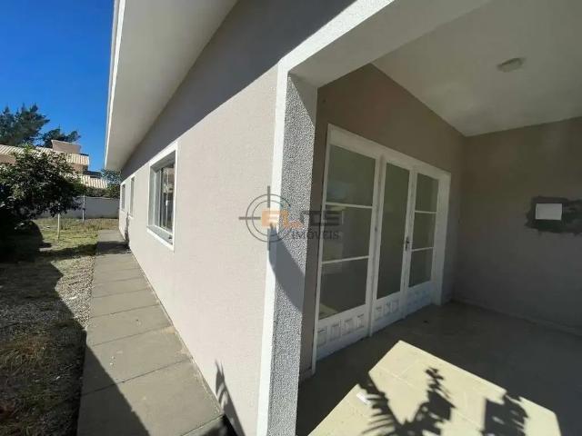 Casa / Sobrado para Venda em Palhoça/SC Barra do Aririú 4 Quartos