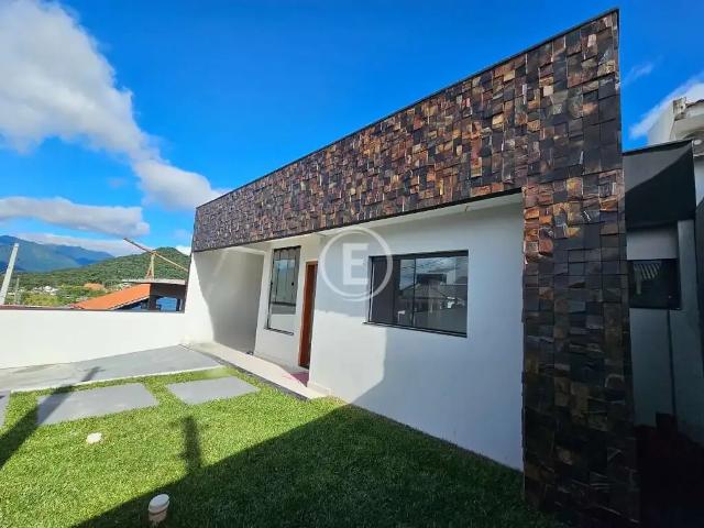Casa / Sobrado para Venda em Palhoça/SC Bela Vista 3 Quartos