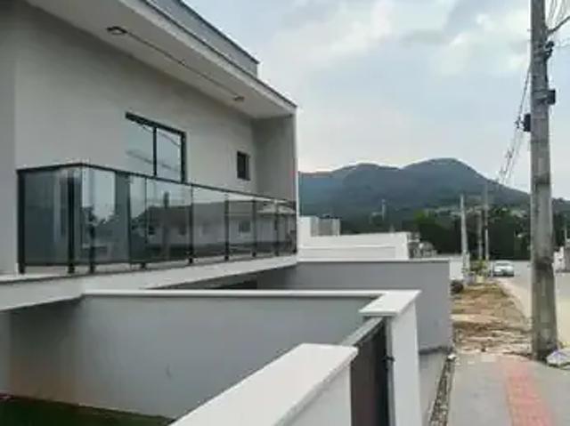 Casa / Sobrado para Venda em Palhoça/SC Bela Vista 3 Quartos