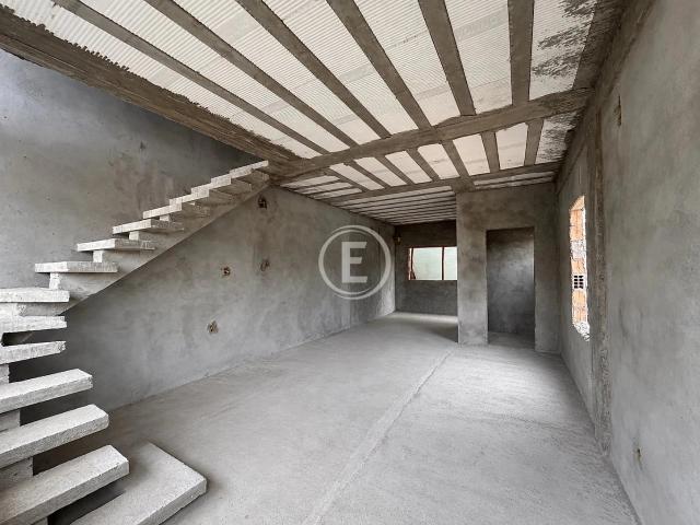 Casa / Sobrado para Venda em Palhoça/SC Guarda do Cubatão 2 Quartos
