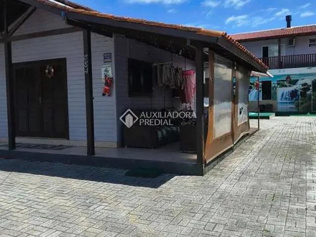 Casa / Sobrado para Venda em Palhoça/SC Enseada de Brito 5 Quartos