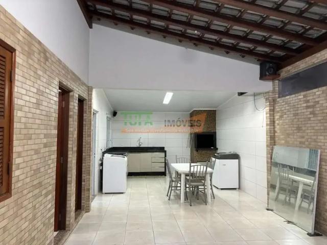 Casa / Sobrado para Venda em Palhoça/SC Enseada de Brito 2 Quartos