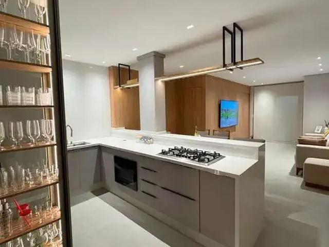 Casa / Sobrado para Venda em Palhoça/SC Enseada de Brito 3 Quartos