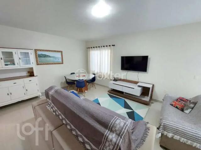 Casa / Sobrado para Venda em Palhoça/SC Enseada de Brito 3 Quartos