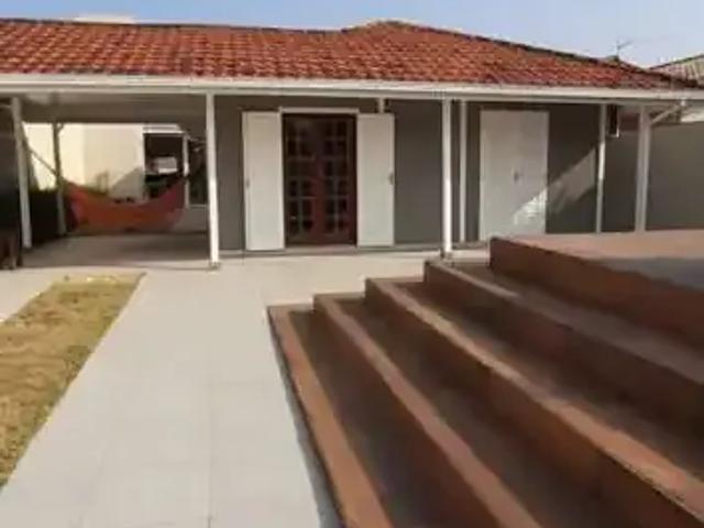 Casa / Sobrado para Venda em Palhoça/SC Enseada de Brito 3 Quartos