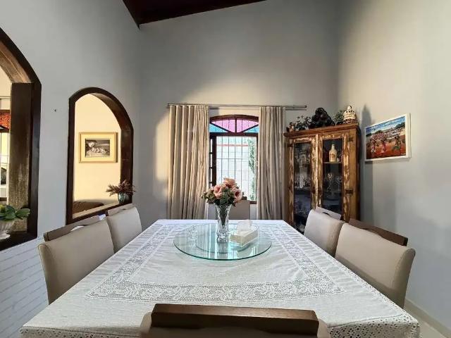 Casa / Sobrado para Venda em Palhoça/SC Jardim Eldorado 4 Quartos