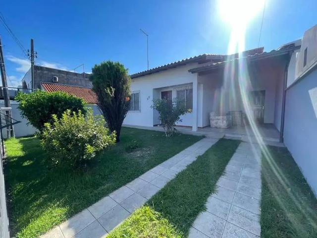 Casa / Sobrado para Venda em Palhoça/SC Madri 3 Quartos