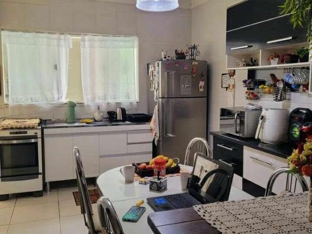 Casa / Sobrado para Venda em Palhoça/SC Madri 3 Quartos