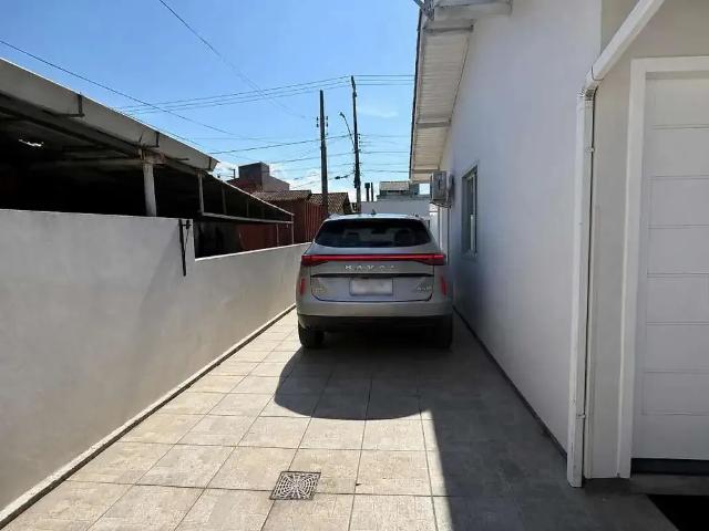 Casa / Sobrado para Venda em Palhoça/SC Madri 2 Quartos