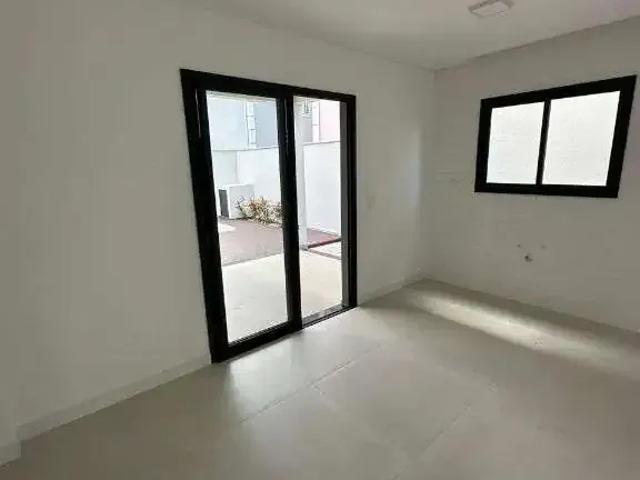 Casa / Sobrado para Venda em Palhoça/SC Nova Palhoça 3 Quartos