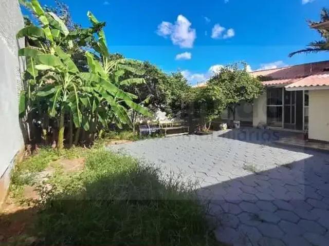 Casa / Sobrado para Venda em Palhoça/SC São Sebastião 4 Quartos