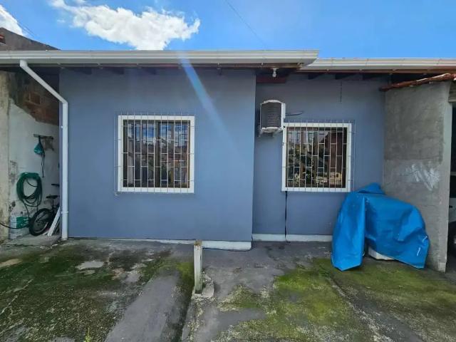 Casa / Sobrado para Venda em Palhoça/SC São Sebastião 3 Quartos