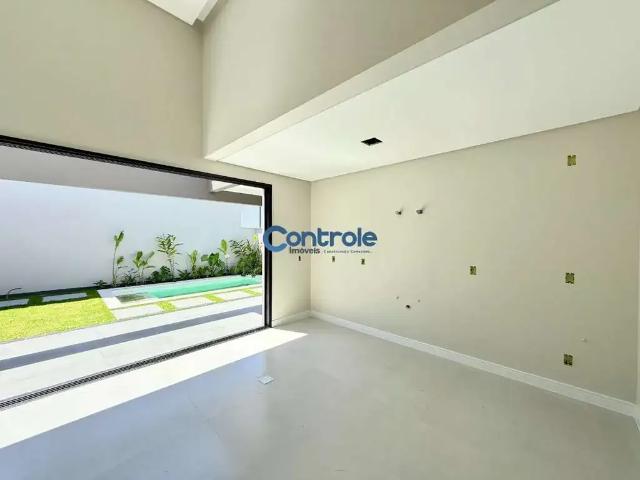 Casa / Sobrado para Venda em Palhoça/SC São Sebastião 3 Quartos