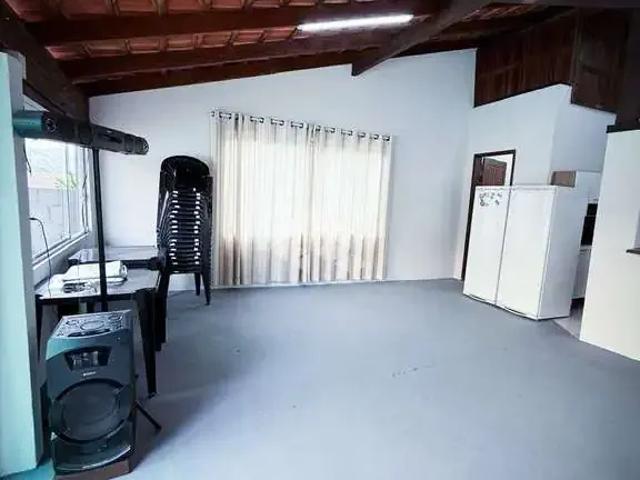 Casa / Sobrado para Venda em Palhoça/SC São Sebastião 3 Quartos