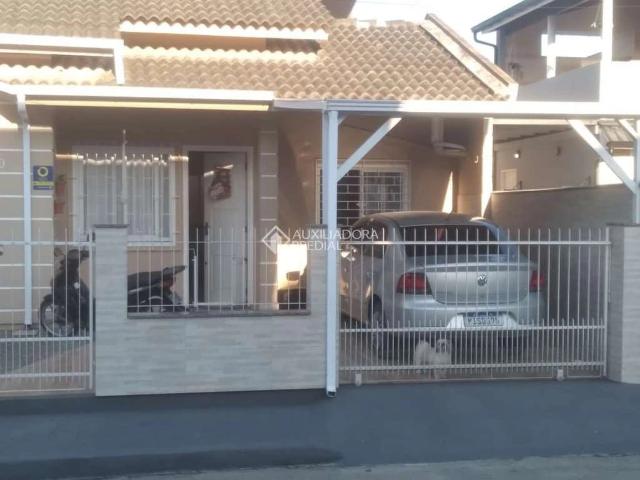 Casa / Sobrado para Venda em Palhoça/SC São Sebastião 3 Quartos