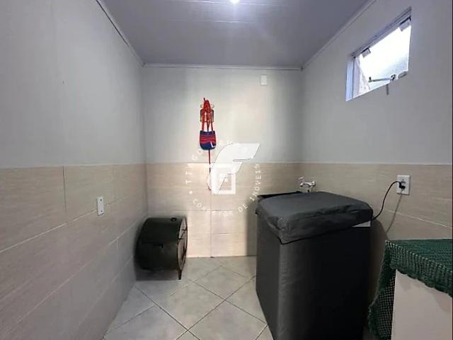 Casa / Sobrado para Venda em Palhoça/SC São Sebastião 3 Quartos