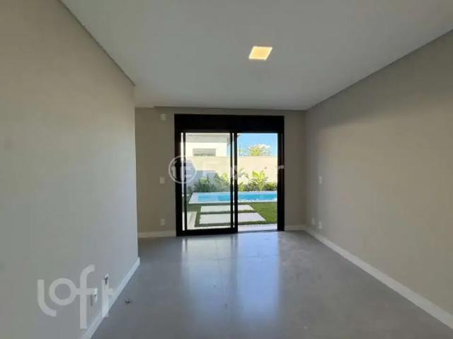 Casa / Sobrado para Venda em Palhoça/SC São Sebastião 3 Quartos