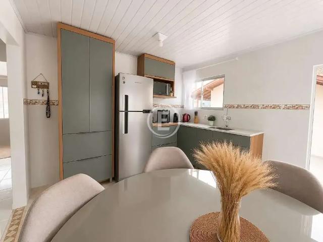 Casa / Sobrado para Venda em Palhoça/SC Ponte do Imaruim 4 Quartos