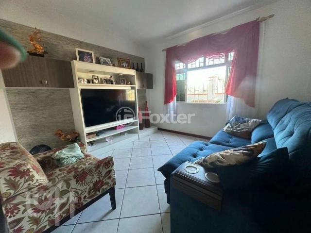 Casa / Sobrado para Venda em Palhoça/SC Ponte do Imaruim 6 Quartos